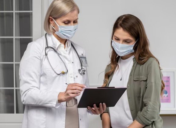 What Are the Benefits of Choosing a Specialist for Adolescent Health in Ashoka Enclave?