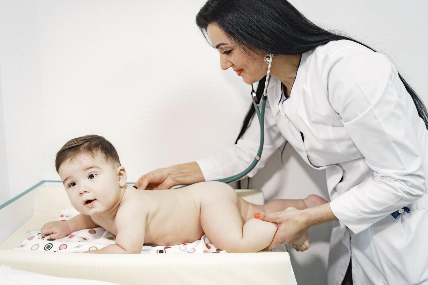 Why is Dr. Meghana Phadke considered one of the best pediatricians for newborn care in Haryana?